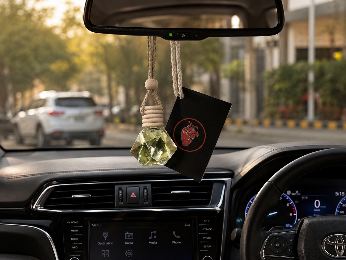 O CULT French Kiss Breeze Premium Car Fragrance, Oil, Hanging Air Freshener, Toxin-free oil, Lasts up to 90 Days, 10ml